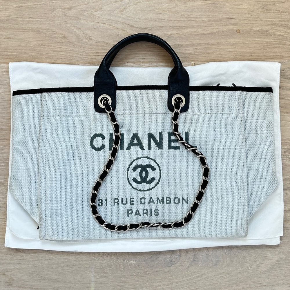 CHANEL DEAUVILLE LINE Chain Tote Bag